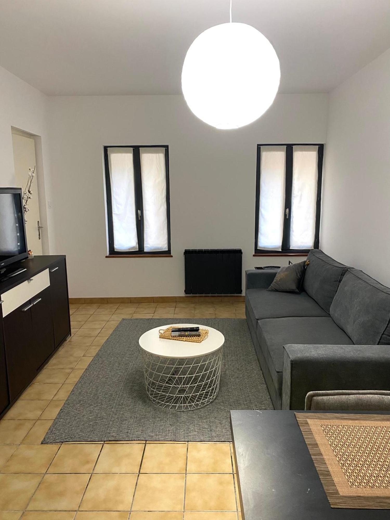 Confortable T2 Avec Jardin Amenage Lézignan-Corbières Exteriér fotografie